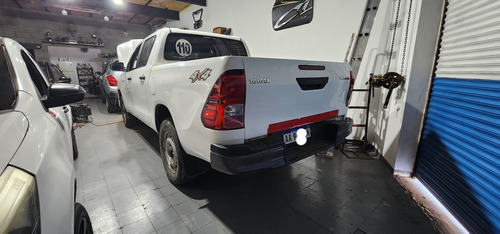 Toyota Hilux Pick-Up 2.4 Cd Dx 150cv 4x4