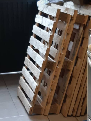 Estibas O Paletas De Madera