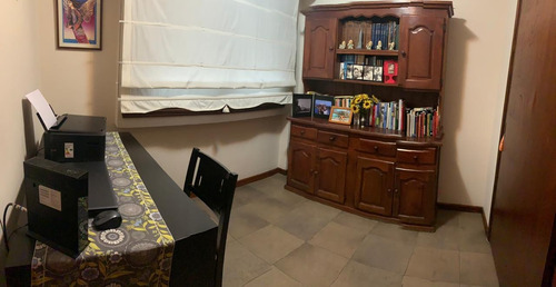 Dueña Vende Espectacular Semipiso En Plaza Mitre 4 Amb.