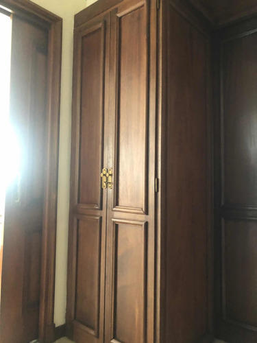 Imagen 5 de 14 de Apartamento De 4 Dormitorios, 150 Metros, Garage, Pocitos