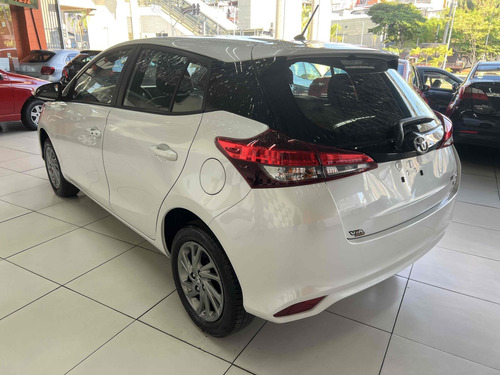 Toyota Yaris 1.5 16V FLEX XS MULTIDRIVE