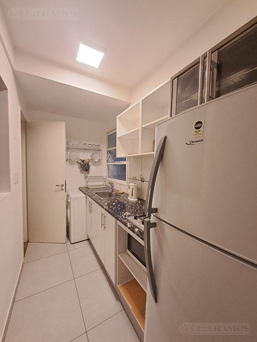 Aguero Y Lñas Heras- Dos Amb Apto Profesional O Vivienda- Reciclado- Exc Ubicacion