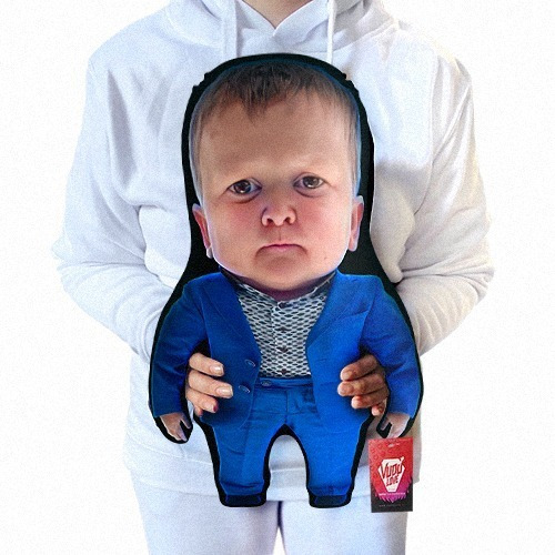Imagen 1 de 1 de Cojín Meme Hasbulla Chiquito Traje Elegante 40cm Vudú Love