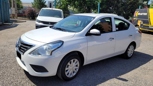 Imagen 1 de 20 de Nissan Versa 2020