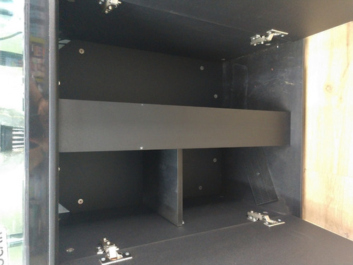 Imagen 4 de 9 de Gabinete Para Acuario Ea60 Boyu 70x40x60