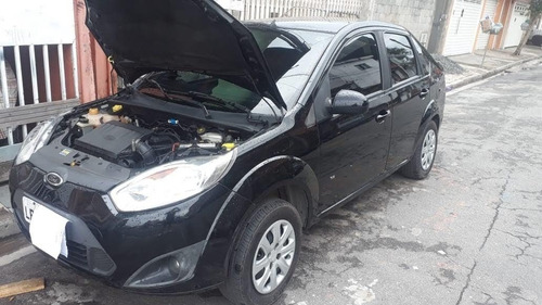 Fiesta Sedã