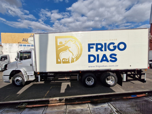 Mb 1620 Bau Frigorifico Com Gancheira