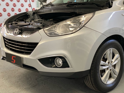 Imagen 14 de 18 de Hyundai Tucson 2.0 4×2 Gl At 2014