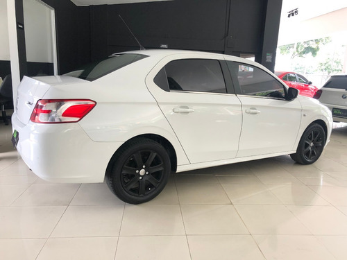 Peugeot 301 2017 1.6 Allure Gasolina