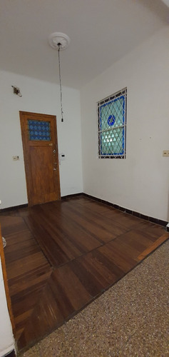 Imagen 5 de 16 de Apartamento Planta Baja Con Patio