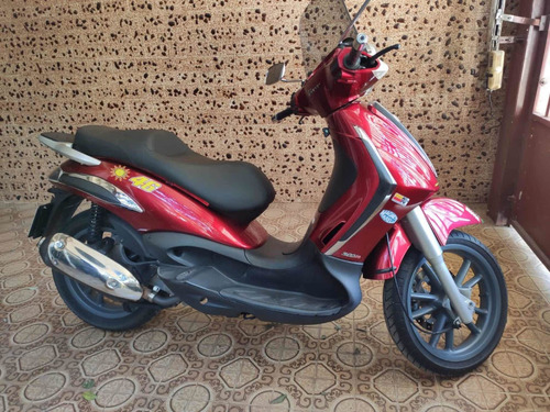 Imagem 1 de 8 de Piaggio Beverly 300ie
