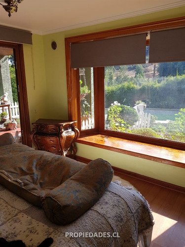 Casa En Venta De 5 Dormitorios En El Arrayán