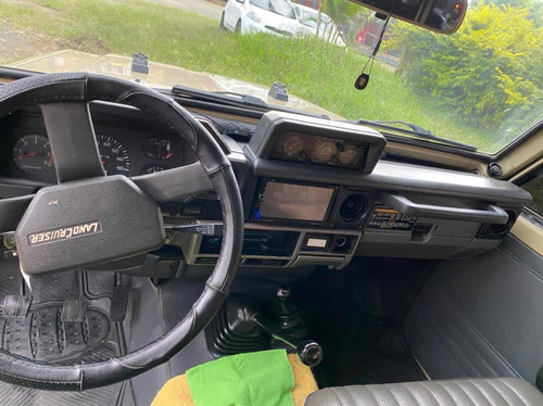Toyota Macho 1986 4.0 Fj73