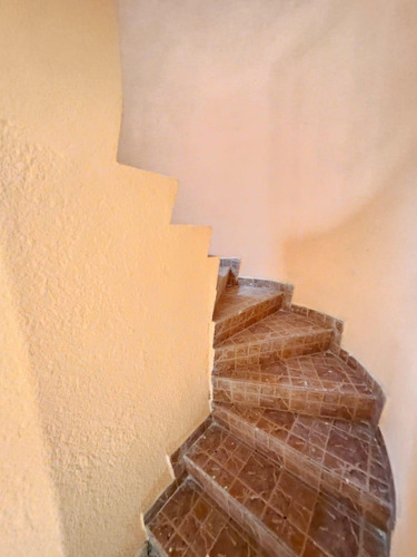 Venta De Casa Hacienda Las Palmas 1, Ixtapaluca Con Acceso Controlado Y Ampliada