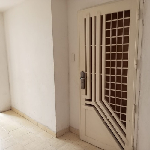 Imagen 3 de 23 de Global Alquila Apartamento En Paraparal, Res. Copoazu (gla-1153)