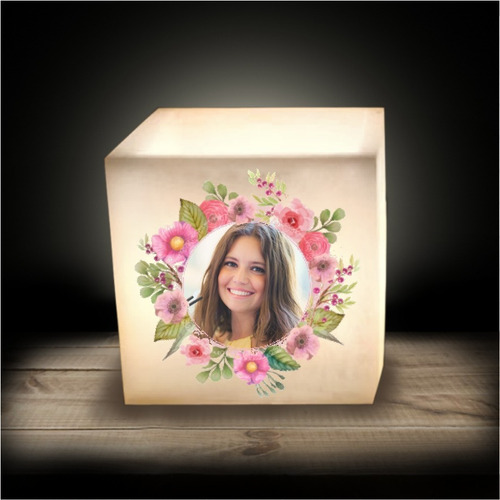 Imagen 4 de 10 de 15 Fanal Vela Central Souvenirs 15 Años Boda 7x7x7 F31