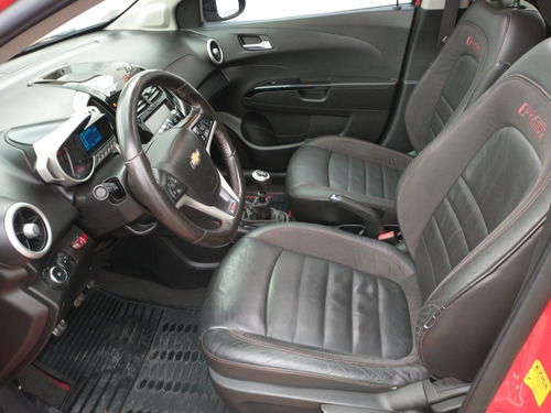 Imagen 11 de 14 de Chevrolet Sonic 2016 1.4 Rs Mt