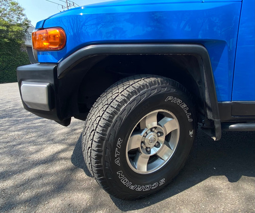 Toyota Fj Cruiser 3p Premium Aa Ee Ra Abs 4x4 At