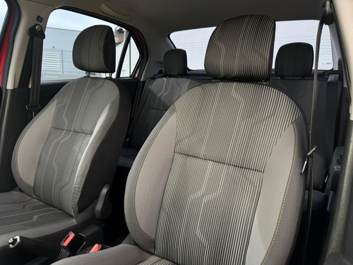 Renault Logan 1.0 16V