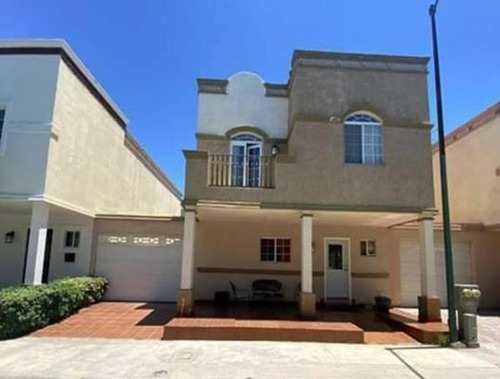 Casa En Venta En Paseo De Los Nogales Ciudad Juárez Chihuahua Lf*