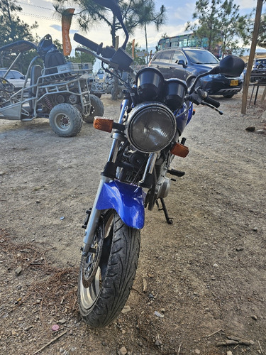 Suzuki Gs