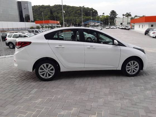 Hyundai Hb20s 1.6 Comfort Plus 16v Flex 4p Automático
