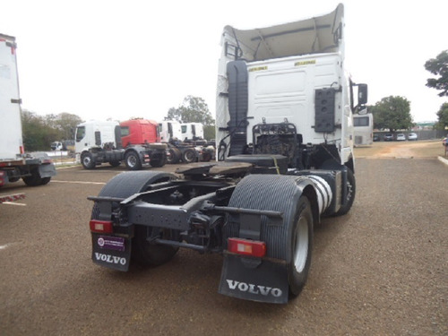 Imagem 1 de 10 de Volvo Fh 420 4x2