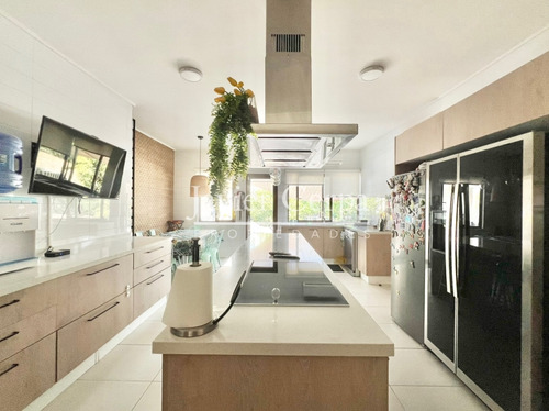 Condominio Centro De Chicureo