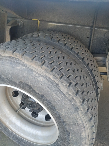 Volvo Vm 210 2011 Toco 4x2 Baú 6,60 Metros