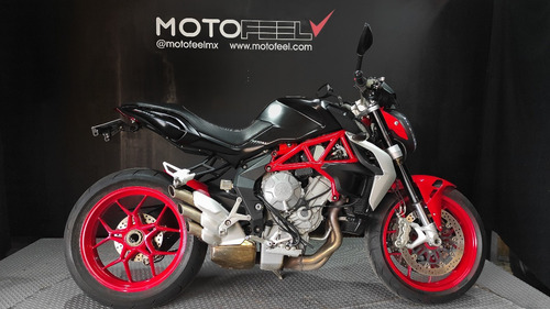 Imagen 11 de 11 de Motofeel Cdmx - Mv Agusta Brutale 675 @motofeelmx
