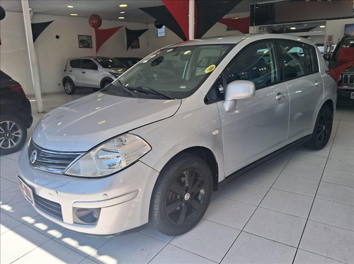 Nissan Tiida 1.8 Sedan Flex  16v T4p Manual