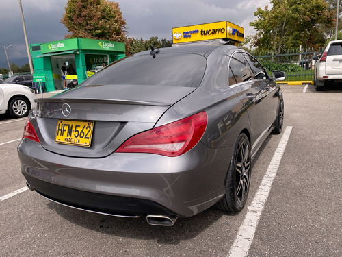 Mercedes Benz Cla200 1.6 At 2014