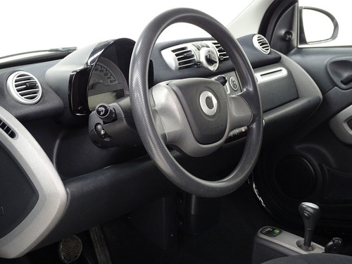 Imagem 6 de 12 de Fortwo 1.0 Mhd Coupé 3 Cilindros 12v Gasolina 2p Automático