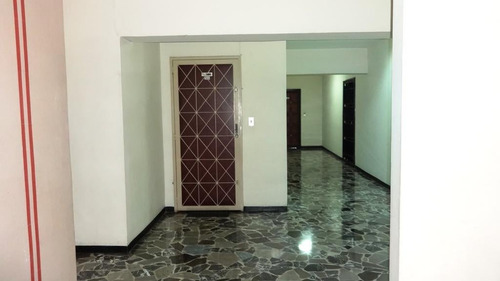 Imagen 7 de 17 de Ls Vende Apartamento El Marques