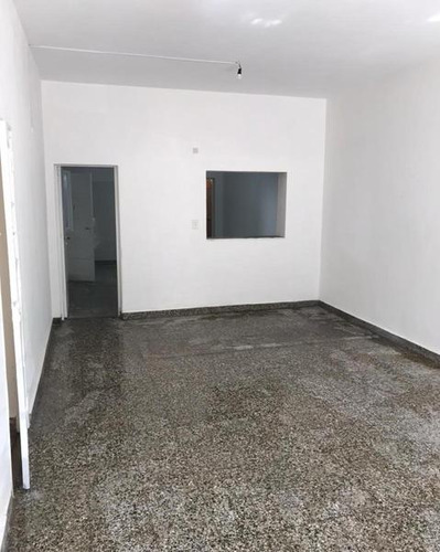 2 Locales Con Oficina/vivienda En San Fernando - Centro -