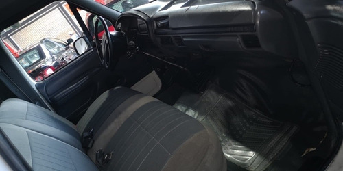 Imagen 4 de 15 de Ford F-150 Standar 6cil Aire