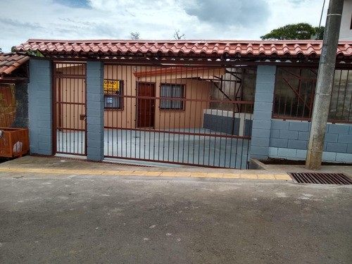 Imagen 20 de 20 de Venta Apartamentos En San Rafael Heredia, 2 Apartamentos Con Terreno Para Construir Un Tercer Apartamento De 50m2 Y Quedando Zona Verde