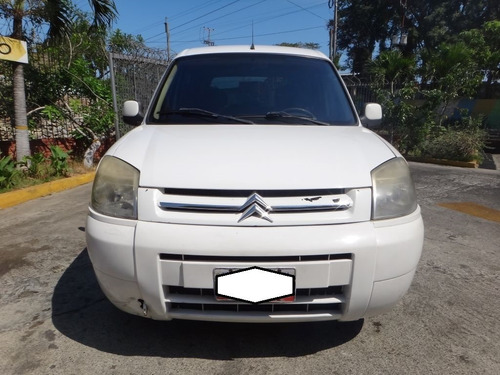 Imagen 2 de 15 de Citroën Berlingo Sincronico