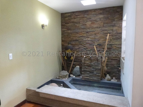 Imagen 22 de 30 de Casa_en_venta_en_caracas_en_prados-del-este_ Rah-22-498 Orlando Figueira 04125535289/04242942992
