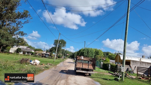 Imagen 4 de 9 de Lote En Miramar Ubicado En B° Las Flores V4450