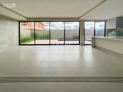 Imagem 5 de 15 de Casa Em Condominio - Urbanova - Ref: Ri4702 - V-ri4702