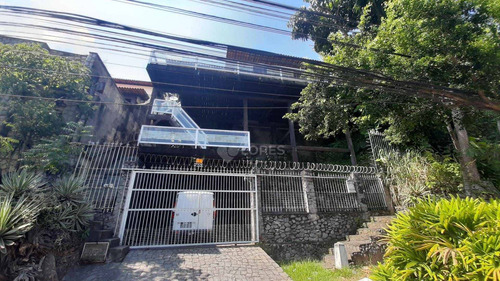 Imagem 5 de 14 de Casa Com 5 Quartos, 283 M² Por R$ 3.500.000 - Charitas - Niterói/rj - Ca21312