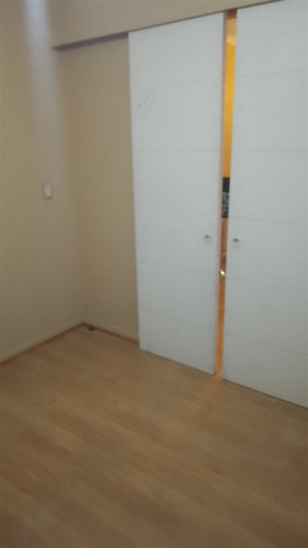 Metro Sta Isabel Un Dormitorio Amplio Equipado Con Terraza
