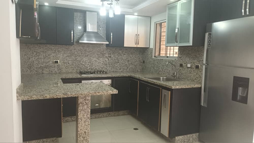 Town House En Alquiler Residencias Villa La Fontana En San Diego Carabobo. St