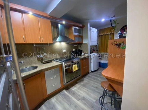 Imagen 10 de 22 de Julio Latouche Rentahouse Vende Apartamento Las Quintas Naguanagua 23-7927