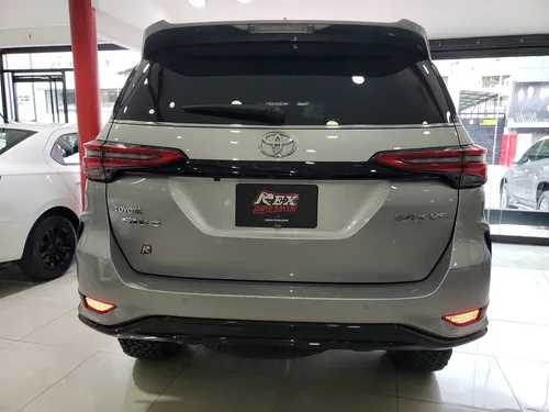 Toyota Fortuner Sw4 Srx
