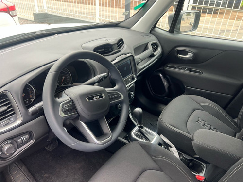 Jeep Renegade 1.8 Sport At6