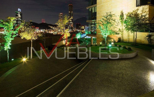 Imagen 9 de 11 de Departamento En Venta En Privanzas