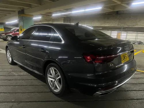 Audi A4 AUDI A4 TFSI MHEV advance TP TURBO