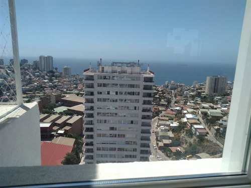 Departamento En Venta De 3 Dorm. En Viña Del Mar